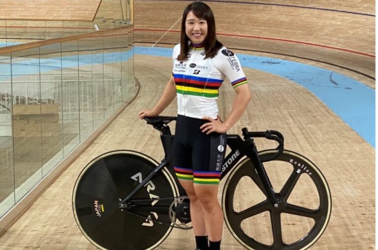 自転車 選手 筋肉